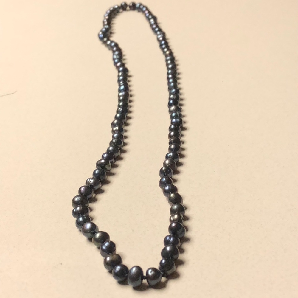 Hawaiian Black Pearl Necklace